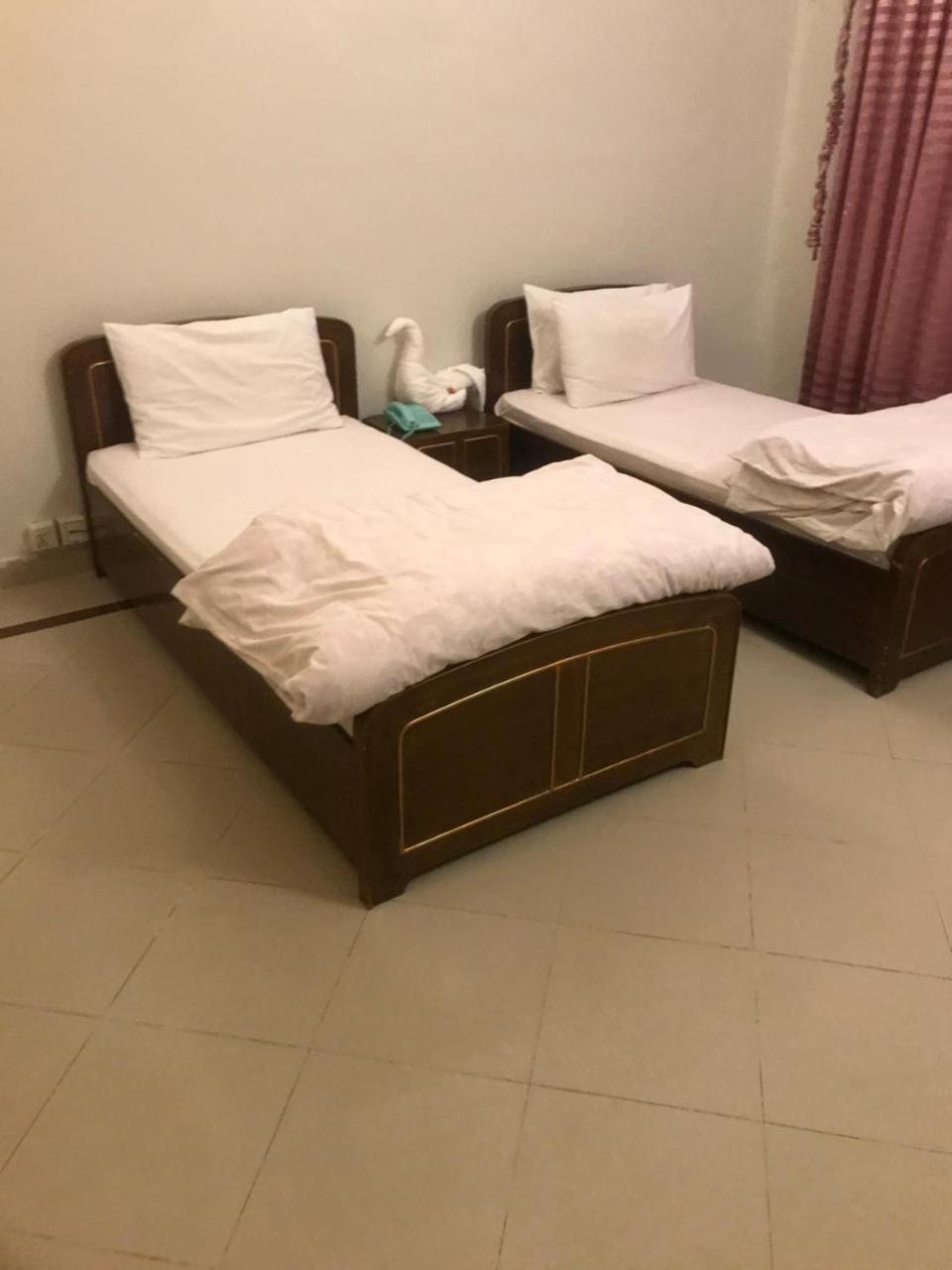 New Shelton Guest House Исламабад Экстерьер фото