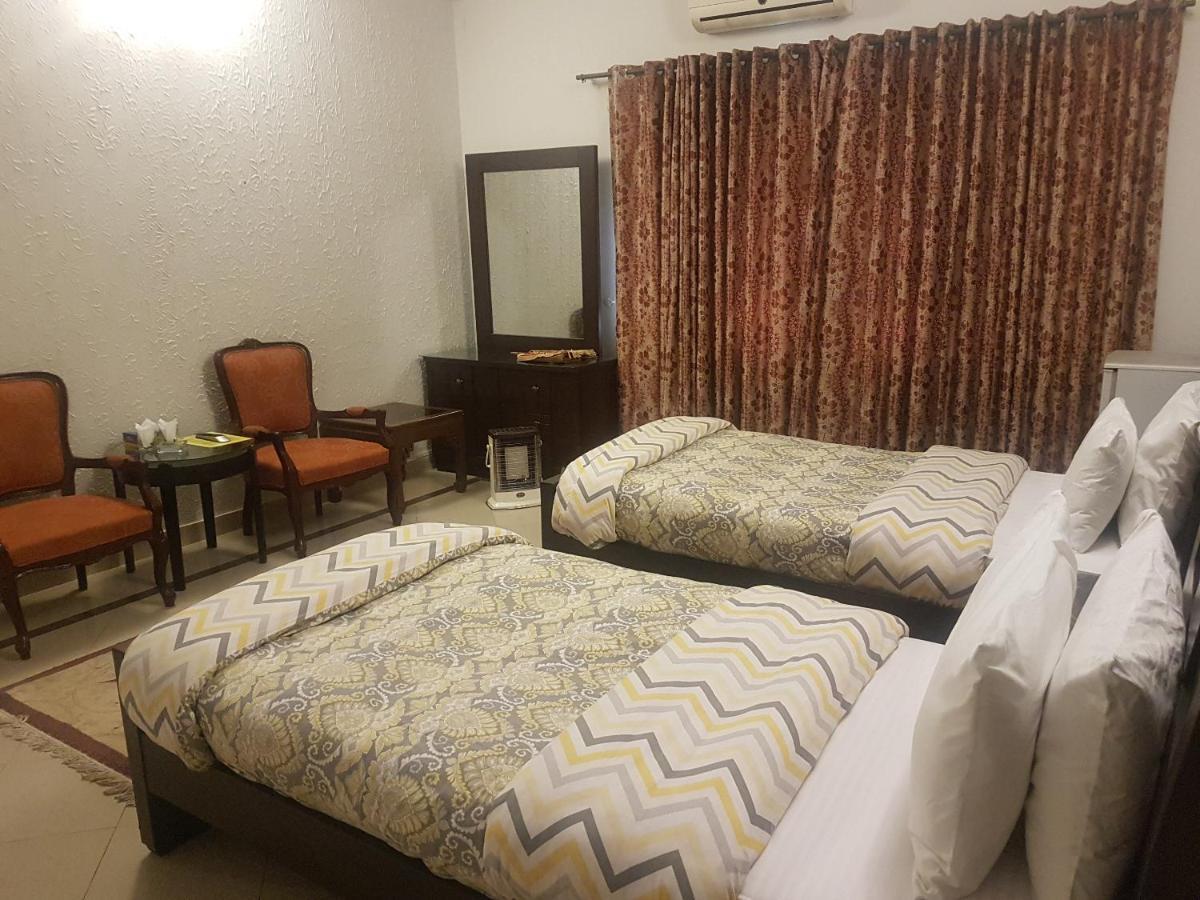 New Shelton Guest House Исламабад Экстерьер фото